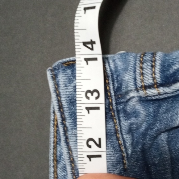 Girls Jean Shorts - Picture 6 of 10